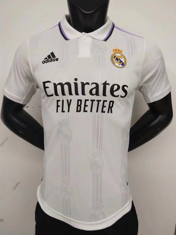 Player version 2223 Real Madrid home